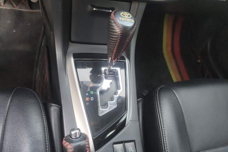 Used Toyota Corolla 2017 Revised Version 1.2T S-CVT GL Gear Lever