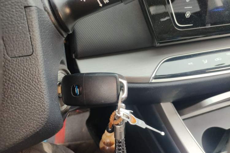 Used CHANGAN OSHAN X7 2021 1.5T Manual Luxury Version Vehicle Key