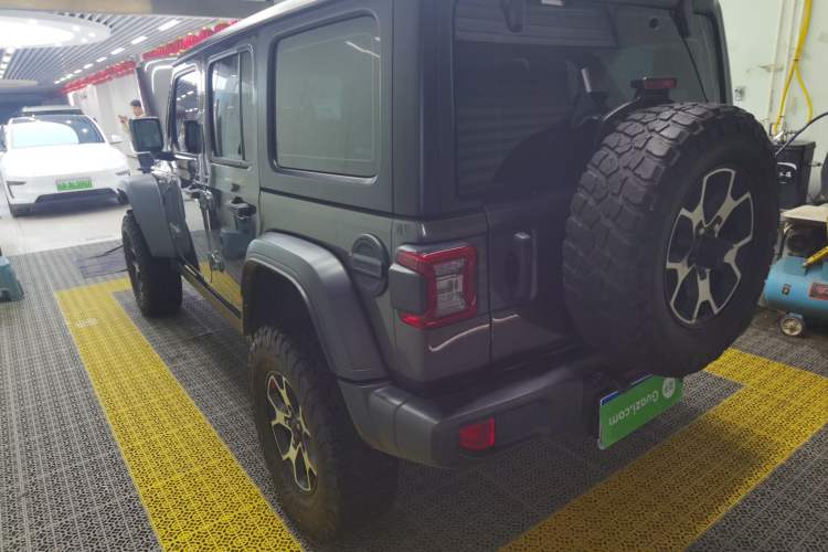Used Jeep Wrangler 2021 2.0T Robin Hood Four-Door Edition