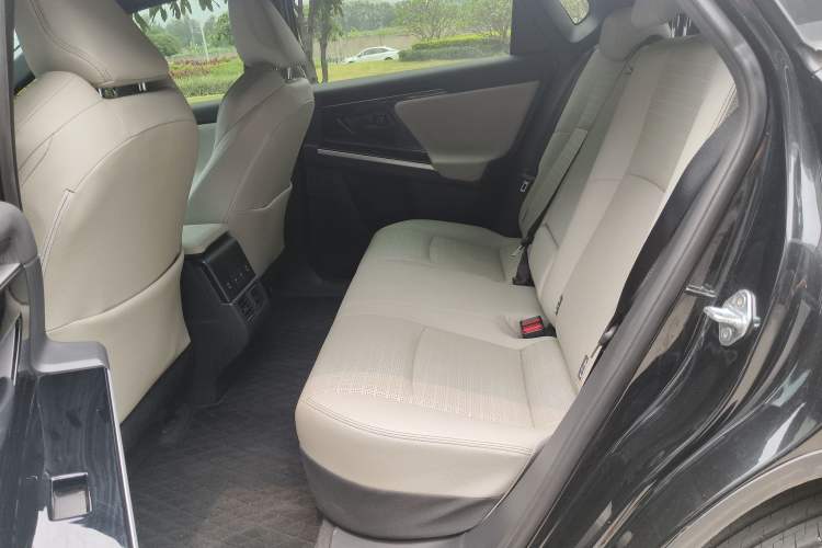 Used Toyota FAW bZ4X 2022 Four-Wheel-Drive High-Performance PRO Edition