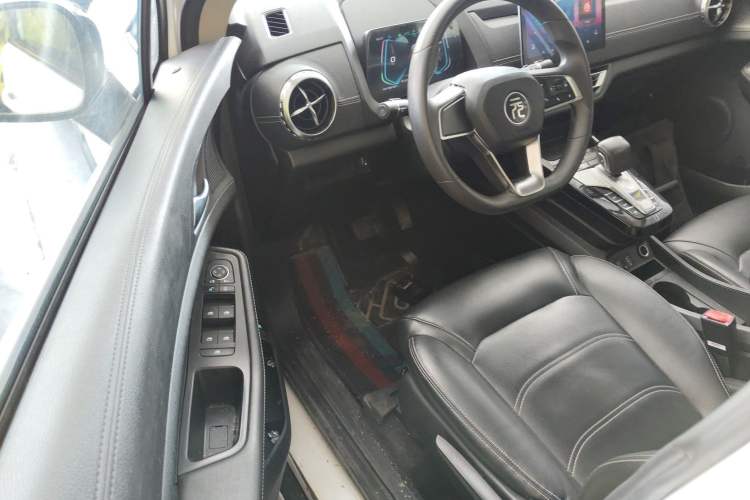 Used BYD Yuan New Energy 2019 EV535 Smart Connect Trendsetting Model
