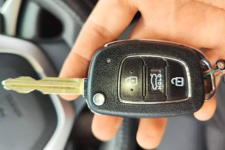 Used Hyundai Elantra (6th Generation / Lingdong) 2016 1.6L Automatic ZhiXuan – Elite Version
