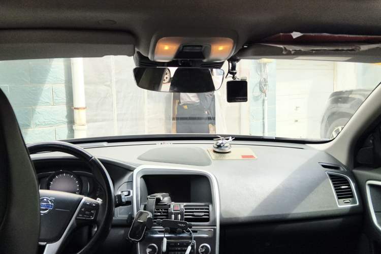 Used Volvo XC60 2015 T5 AWD Smart Drive Edition