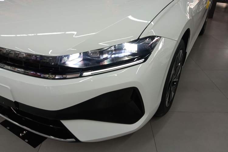 Used Volkswagen Sagitar 2026 Model L 300TSI DSG Elite Version
