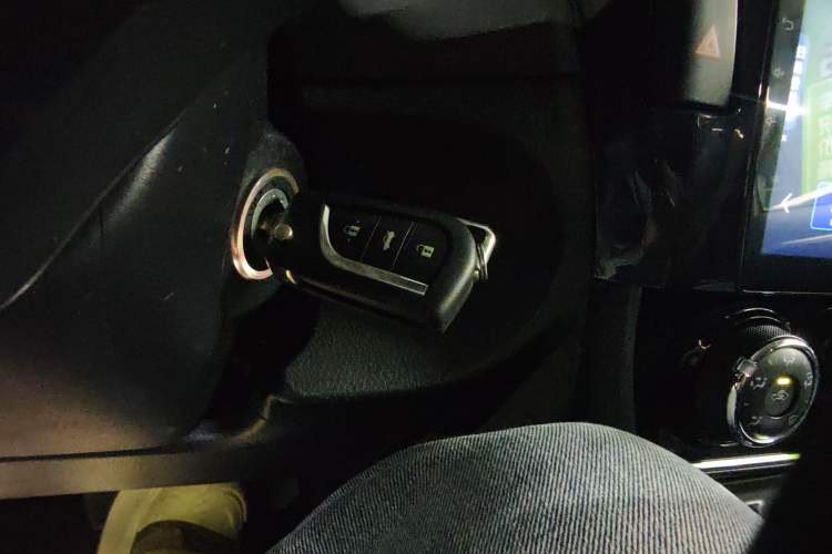 Used Toyota Corolla 2017 Revised Version 1.6L S-CVT GL
