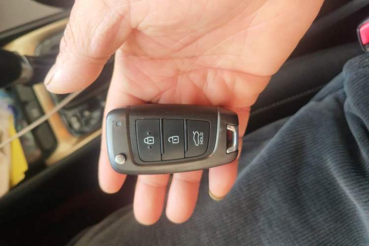 Used Hyundai Celesta 2018 1.6L Automatic GL Enjoyment Edition China VI compliant