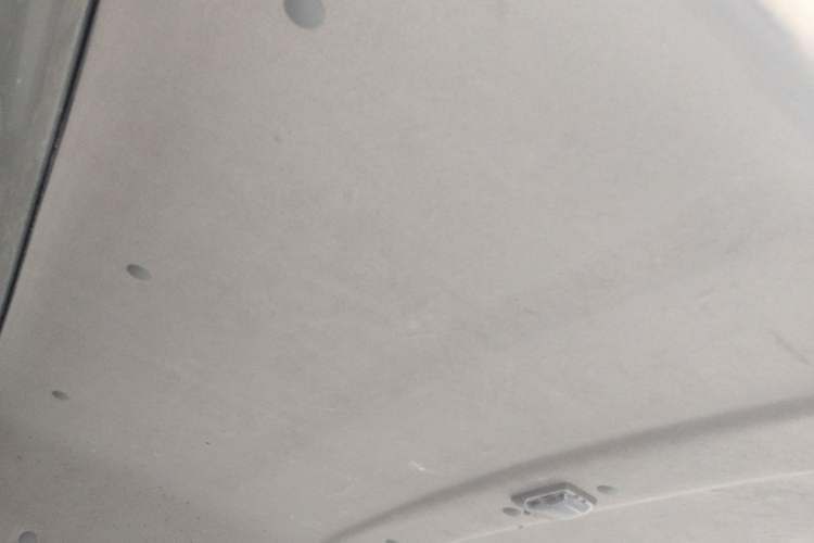 Used Jinbei Hiace X30 2023 1.5L Wealthy Van 2/5-Seater Non-Air-Conditioned Version SWC15M Headliner