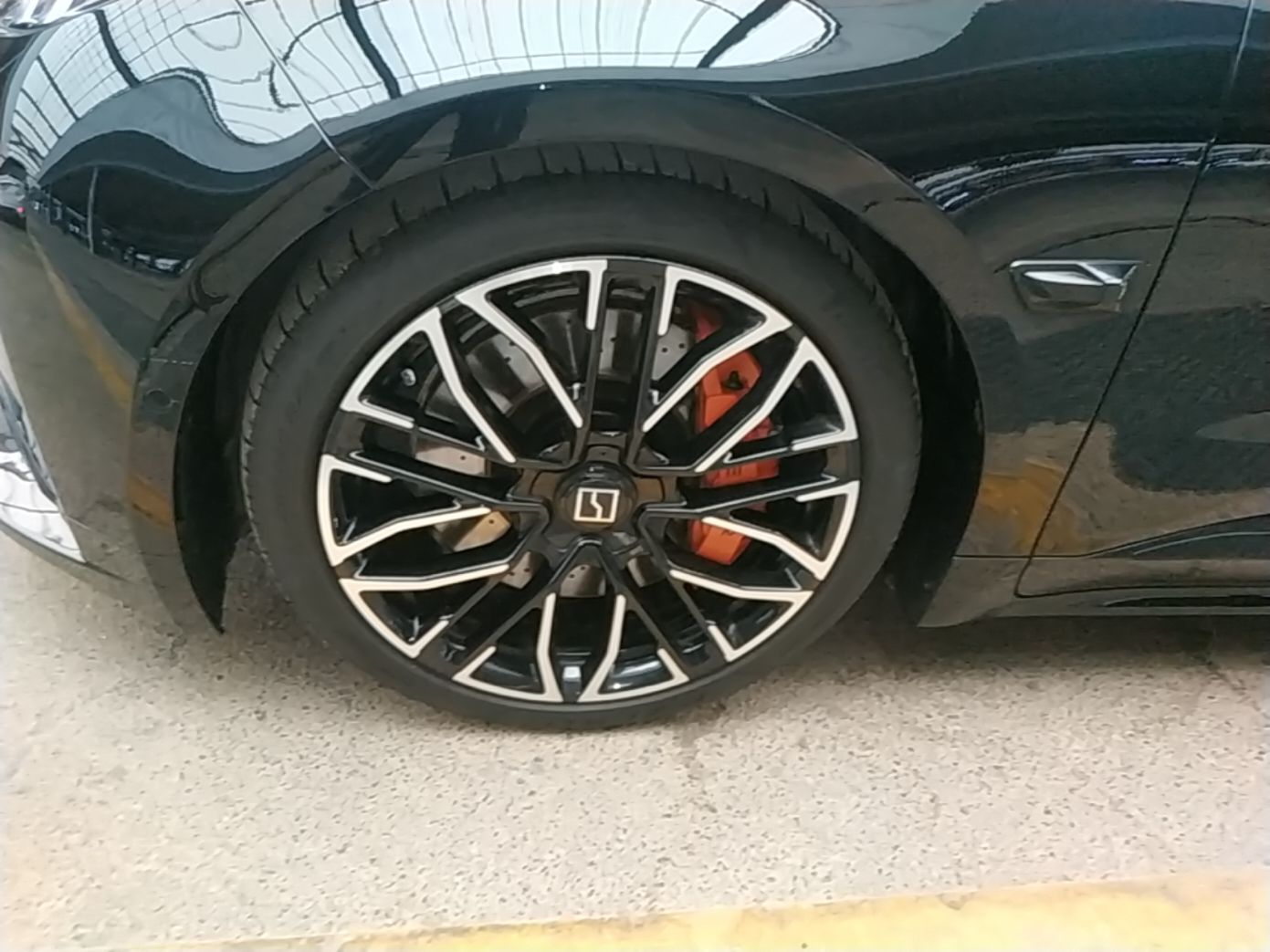 Zeekr 001 2024 YOU Edition 100 kWh All-Wheel Drive — снимка 10