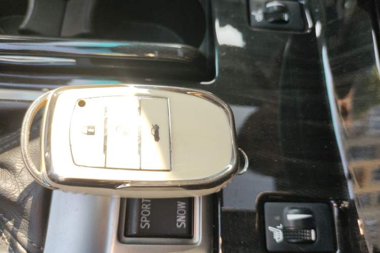 Used Toyota Reiz 2012 2.5V Fengdu Elite Stylish Edition