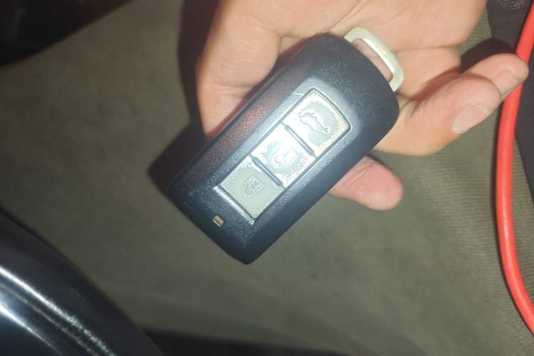 Used Mitsubishi Outlander 2016 2.4L 4x4 Luxury Edition 7-Seater
