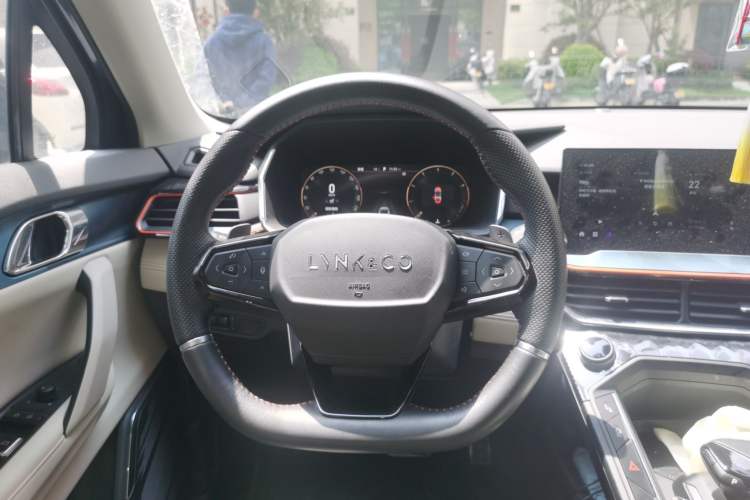 Used Lynk & Co 06 2020 1.5T YAO Halo