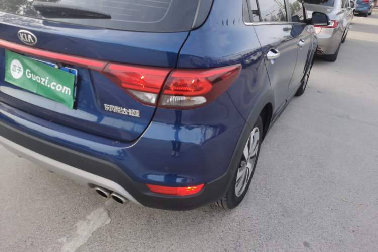 Used Kia KX Cross 2017 1.4L MT GLS Exterior 3