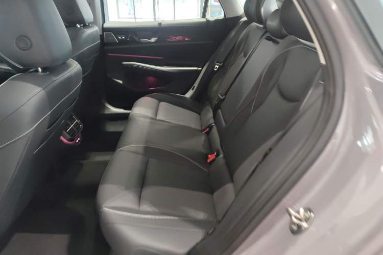 Used Volkswagen Passat 2025 Pro 380TSI Dragon Supreme Edition