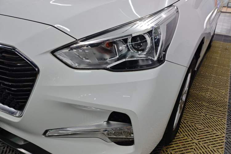 Used Haval M6 2017 1.5T Automatic Two-Wheel Drive Urban Model