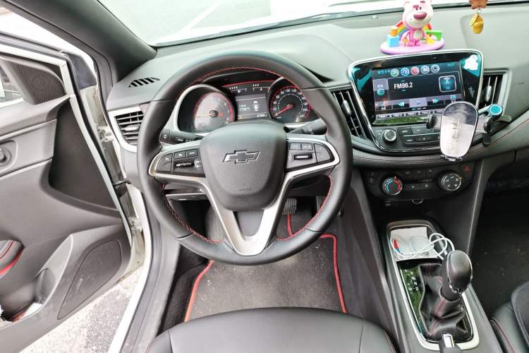 Used Chevrolet Monza 2019 RS 330T Automatic Comfort Edition China VI Standard