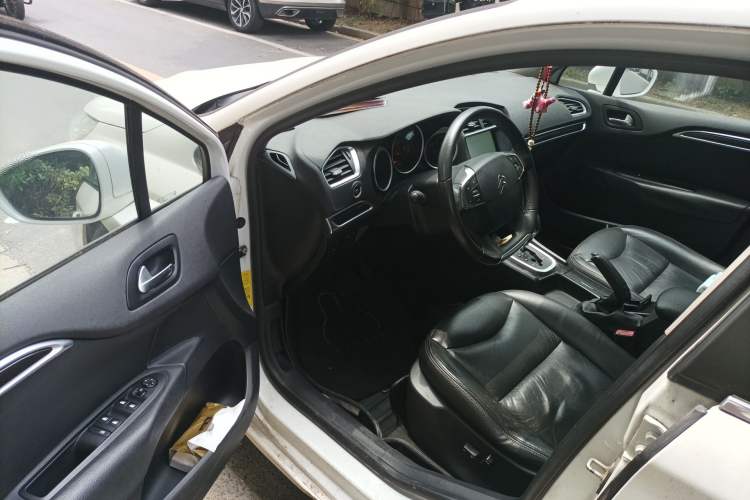 Used Citroen C4L 2014 1.6THP Intelligent Drive Automatic Dynamic Model