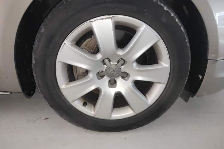 Used Audi A8 2012 A8L 45 TFSI quattro Comfort model
