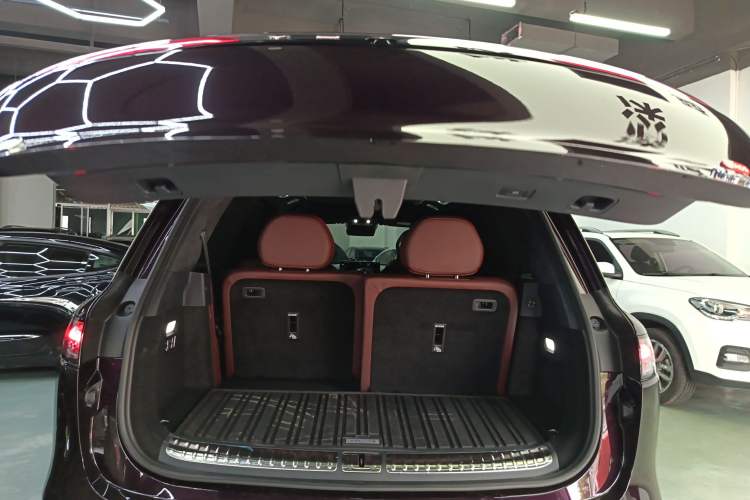 Used VOYAH Titan 2026 Model Max+ Trunk