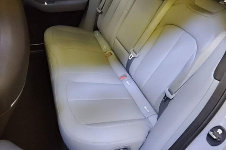 Used Nio EC6 2023 75 kWh
