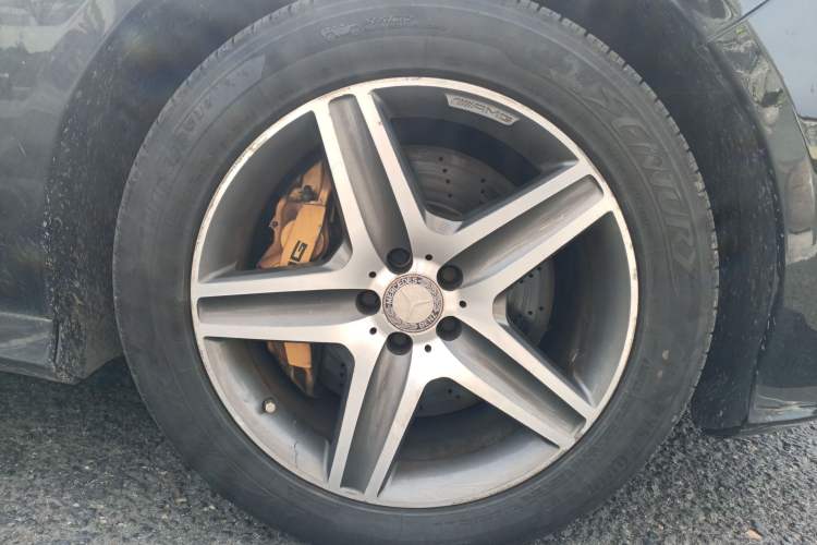 Used Mercedes-Benz R-Class 2014 R 320 4MATIC Luxury Model
