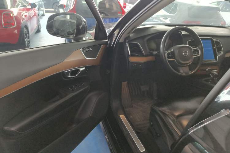 Used Volvo XC90 2018 T6 Zhiya Edition 7-seater
