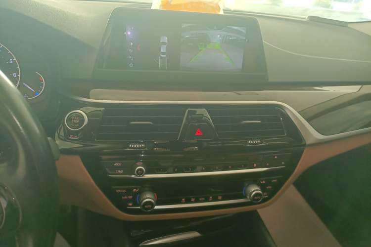 Used BMW 5 Series 2018 528Li Launch Special Edition