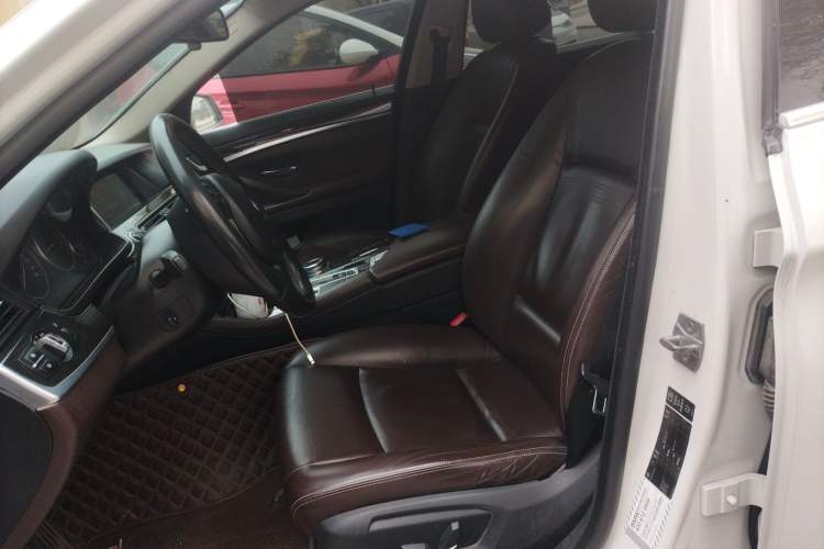 Used BMW 5 Series 2014 525Li Luxury Design Package
