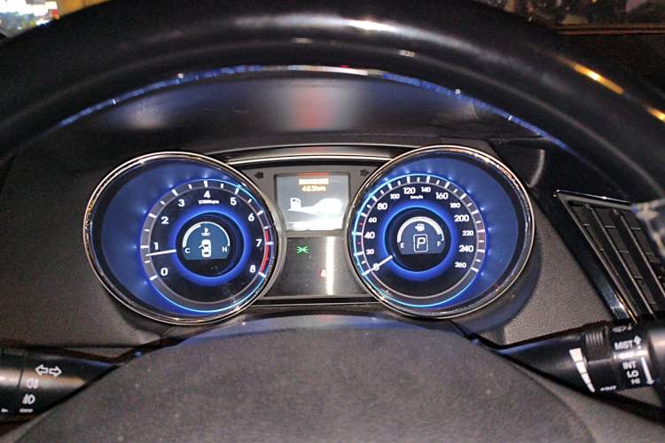 Used Hyundai Sonata 2015 Classic 2.4L Automatic Leading Edition China IV Standard