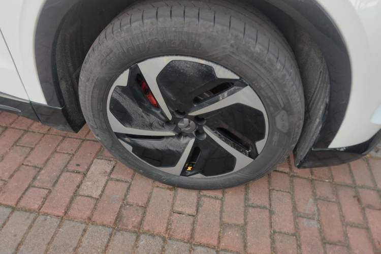 Used Nio EC6 2025 75 kWh