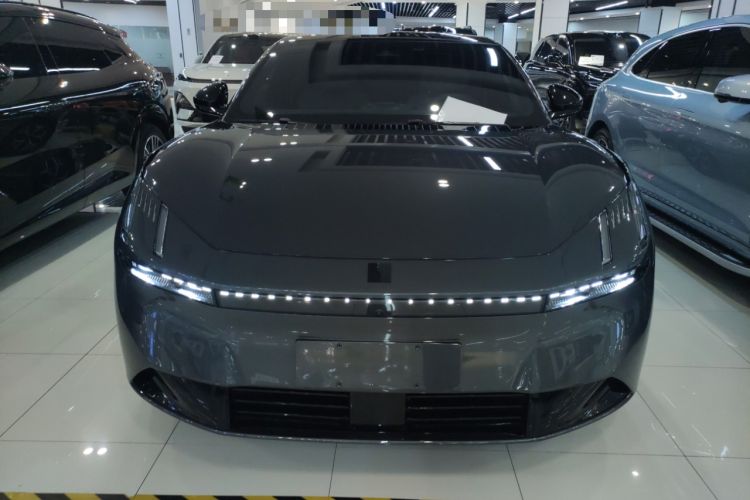 Used Lynk & Co Z10 2025 95 kWh 766 km Range Rear-Wheel Drive Max