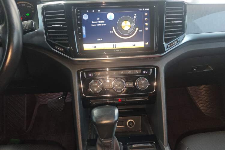 Used Volkswagen Teramont 2019 380TSI Four-Wheel Drive Luxury Version China V Standard Audio And AC Panel