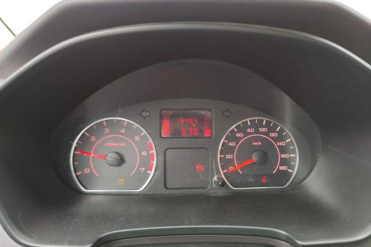 Used Wuling Hongguang V 2022 1.5L Jingqu Version Hydraulic Power Steering LAR