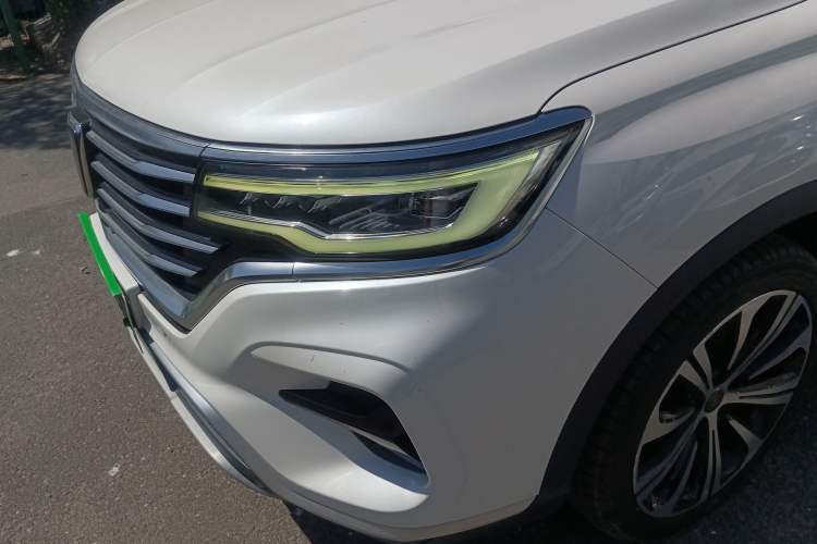 Used Roewe RX5 eMAX 2020 500 PHEV Smart Cabin Flagship Edition
