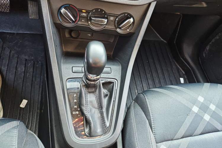 Used MG 3 2017 1.5L Automatic Smart Connect Elite Edition