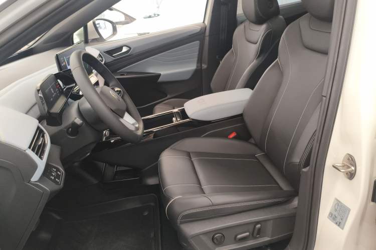 Used Volkswagen ID.4 X 2024 Pure & Smart Edition
