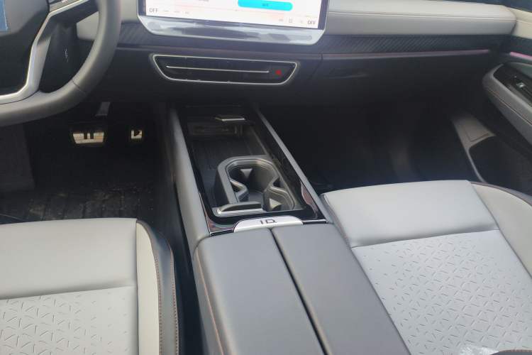 Used Volkswagen ID.7 VIZZION 2024 AIR model