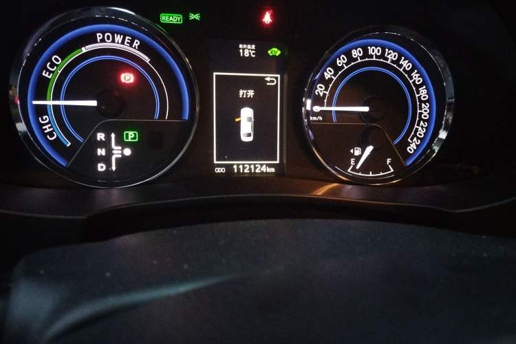 Used Toyota Levin 2016 Dual-Engine 1.8H GS-L E-CVT Leading Edition Odometer Close Up