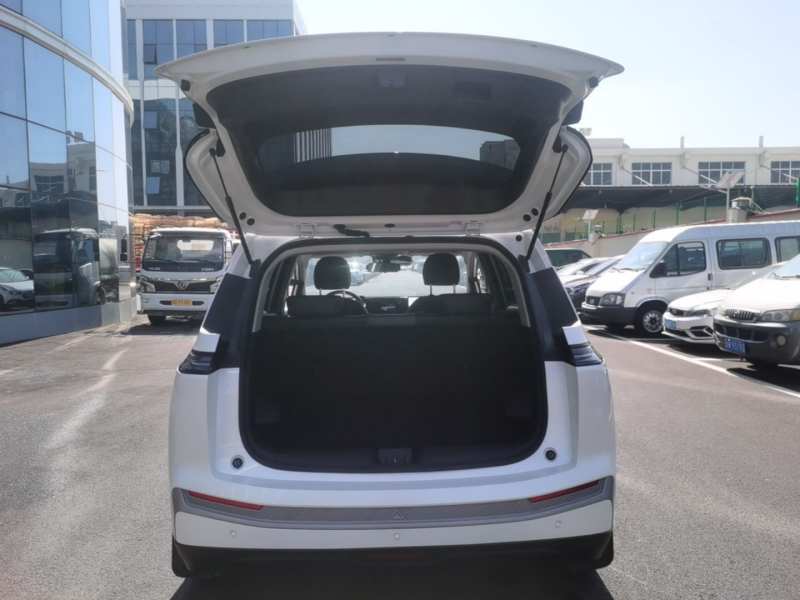 Used AION Y 2023 Plus 510 Smart Edition — 18