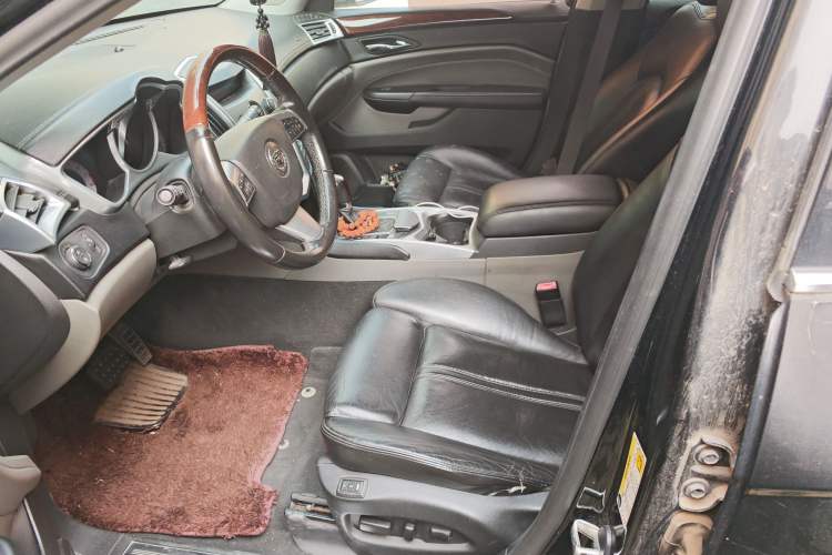 Used Cadillac SRX 2011 3.0L Flagship Edition