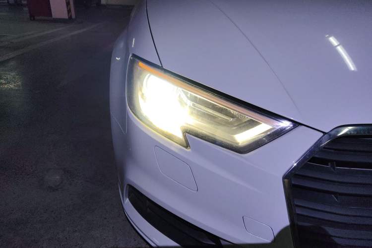 Used Audi A3 2017 Limousine 35 TFSI Ambition Edition