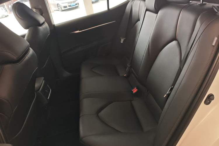 Used Toyota Camry 2021 2.0G Luxury Edition Left Rear Seat