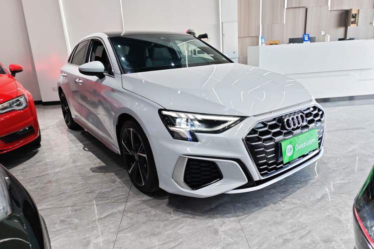 Used Audi A3 2021 Sportback 35 TFSI Fashionable Sports Model
