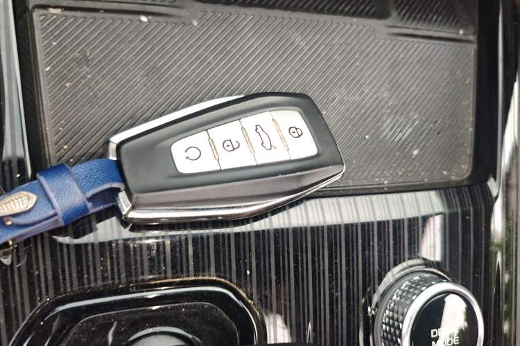 Used Geely Auto Monjaro L 2024 2.0TD High-Power Automatic Two-Wheel Drive Yunqi Version