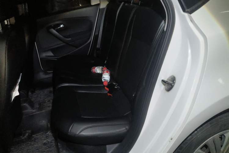 Used Volkswagen Polo 2016 1.6L Automatic Comfort Model Left Rear Seat