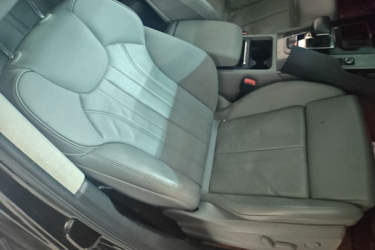Used Audi Q5L 2021 40 TFSI Luxury Dynamic Edition Right Front Seat