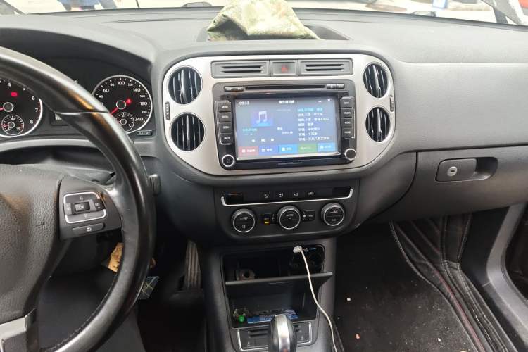 Used Volkswagen Tiguan 2015 1.8TSI Automatic Two-Wheel Drive Comfort Edition