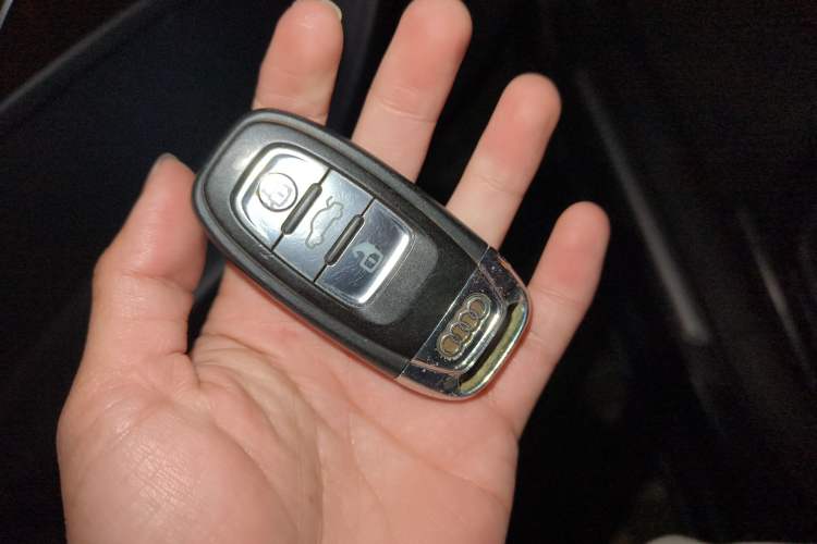 Used Audi A6L 2012 30 FSI Comfort Model