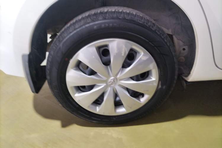 Used Toyota YARiS L Zhi Xuan 2019 1.5E CVT Dynamic Edition China VI compliant
