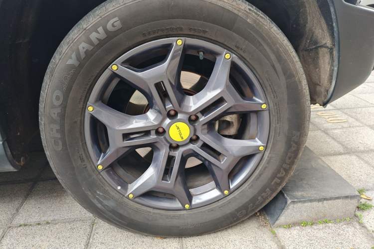 Used JETOUR Traveler 2023 2.0T All-Wheel-Drive CrossPRO
