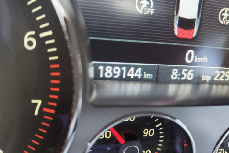 Used Volkswagen Phaeton 2014 3.0L Business Model
